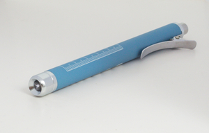 Linterna LED de aleaci&oacute;n de aluminio con indicador de pupila reutilizable SW-PL55