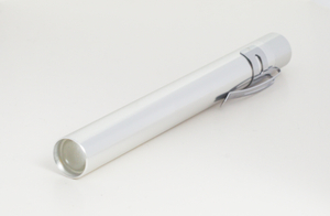 Linterna LED de aleaci&oacute;n de aluminio con doble luz SW-PL52