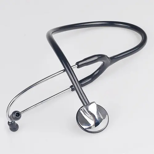 St&eacute;thoscope &agrave; fr&eacute;quences multiples Rs3 sur l'estomac