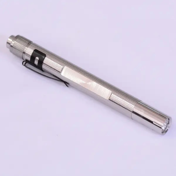 Chine Nouvelle lampe-stylo professionnelle en aluminium SW-PL47 