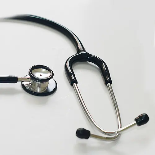 St&eacute;thoscope &agrave; double t&ecirc;te en alliage d'aluminium avec Ce