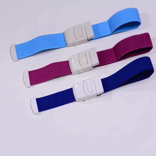 Torniquete branco de primeiros socorros para flebotomia